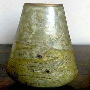 Whales prince solid brass vase